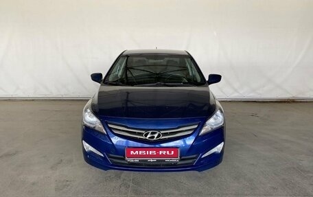 Hyundai Solaris II рестайлинг, 2016 год, 1 050 000 рублей, 2 фотография