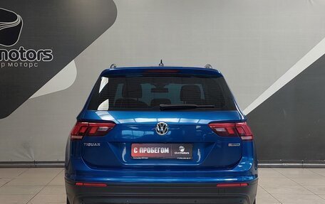 Volkswagen Tiguan II, 2020 год, 2 355 000 рублей, 6 фотография