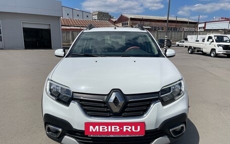 Renault Sandero II рестайлинг, 2020 год, 1 245 000 рублей, 2 фотография