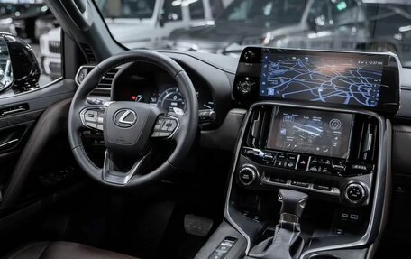Lexus LX, 2024 год, 14 800 000 рублей, 3 фотография