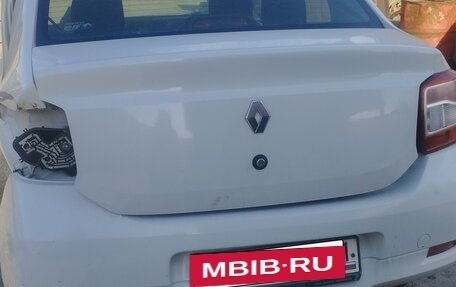 Renault Logan II, 2016 год, 200 000 рублей, 2 фотография