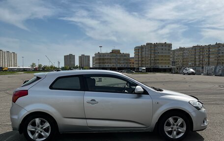 KIA cee'd I рестайлинг, 2009 год, 740 000 рублей, 2 фотография