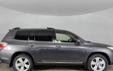 Toyota Highlander III, 2013 год, 1 770 000 рублей, 4 фотография