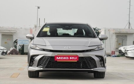 Toyota Camry, 2024 год, 3 765 000 рублей, 2 фотография