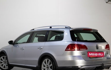 Volkswagen Passat B7, 2013 год, 1 329 000 рублей, 3 фотография