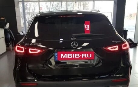 Mercedes-Benz GLA, 2021 год, 3 500 000 рублей, 3 фотография