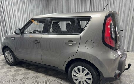 KIA Soul II рестайлинг, 2016 год, 1 064 000 рублей, 7 фотография