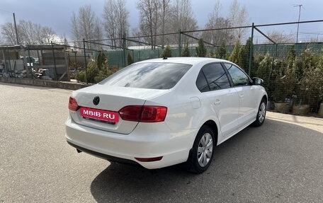 Volkswagen Jetta VI, 2014 год, 855 000 рублей, 2 фотография