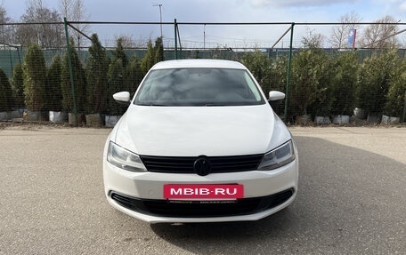 Volkswagen Jetta VI, 2014 год, 855 000 рублей, 3 фотография