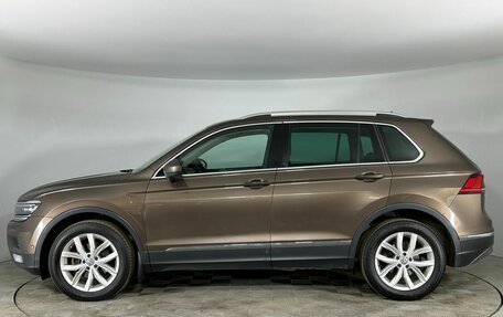 Volkswagen Tiguan II, 2017 год, 1 947 000 рублей, 6 фотография