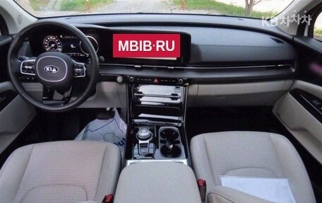 KIA Carnival, 2021 год, 2 800 000 рублей, 6 фотография