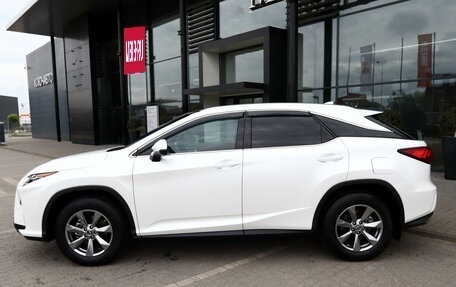 Lexus RX IV рестайлинг, 2019 год, 5 800 000 рублей, 6 фотография