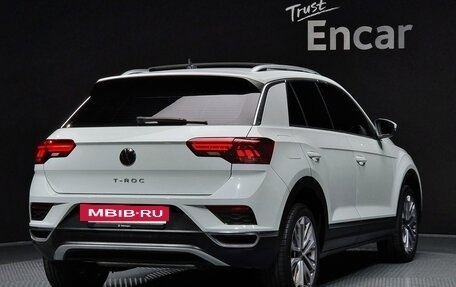 Volkswagen T-Roc I, 2021 год, 2 200 000 рублей, 4 фотография