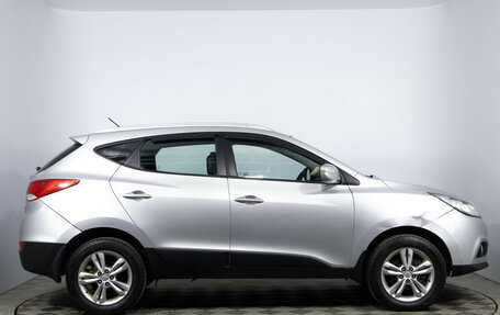 Hyundai ix35 I рестайлинг, 2010 год, 1 091 000 рублей, 4 фотография