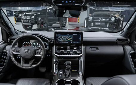 Toyota Land Cruiser, 2024 год, 3 фотография