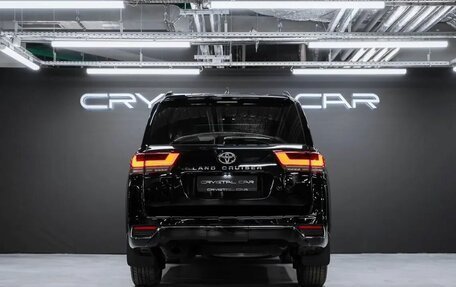 Toyota Land Cruiser, 2024 год, 8 фотография