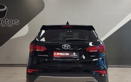 Hyundai Santa Fe III рестайлинг, 2018 год, 2 025 000 рублей, 4 фотография