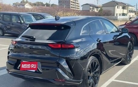 Toyota Crown, 2023 год, 4 950 000 рублей, 4 фотография