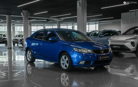 KIA Cerato III, 2010 год, 730 000 рублей, 2 фотография