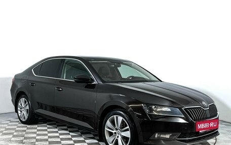 Skoda Superb III рестайлинг, 2015 год, 1 732 000 рублей, 3 фотография
