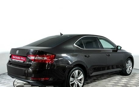 Skoda Superb III рестайлинг, 2015 год, 1 732 000 рублей, 5 фотография