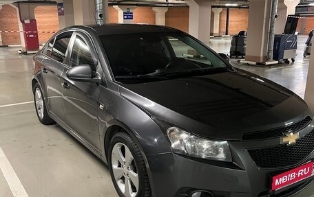 Chevrolet Cruze II, 2011 год, 699 000 рублей, 2 фотография
