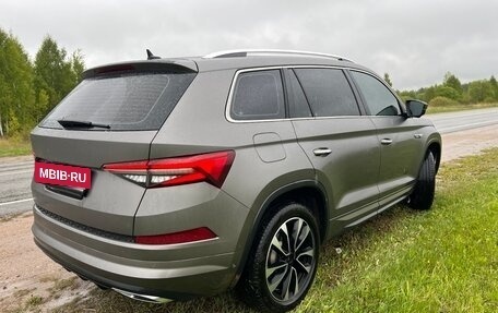 Skoda Kodiaq I, 2023 год, 3 680 000 рублей, 2 фотография