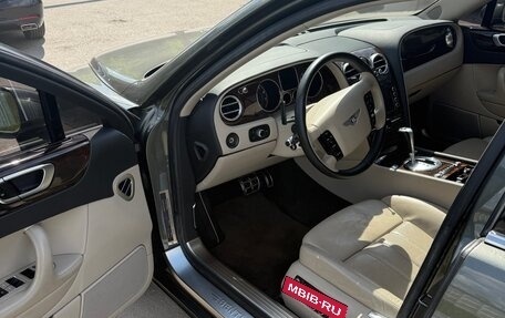 Bentley Continental Flying Spur, 2006 год, 4 200 000 рублей, 4 фотография