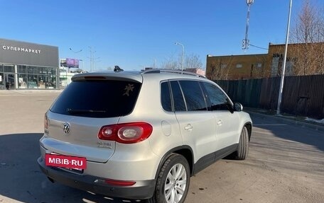Volkswagen Tiguan I, 2010 год, 840 000 рублей, 3 фотография