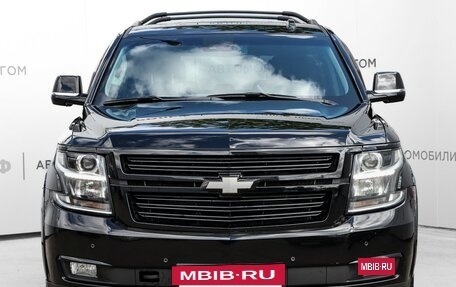 Chevrolet Tahoe IV, 2017 год, 4 500 000 рублей, 2 фотография