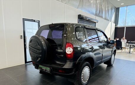 Chevrolet Niva I рестайлинг, 2009 год, 470 000 рублей, 5 фотография