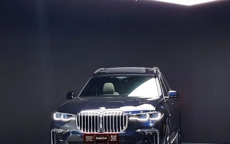 BMW X7, 2021 год, 6 850 000 рублей, 2 фотография