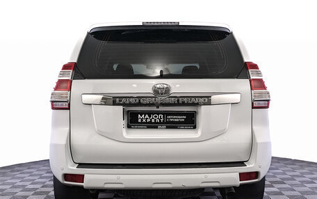 Toyota Land Cruiser Prado 150 рестайлинг 2, 2014 год, 3 600 000 рублей, 6 фотография