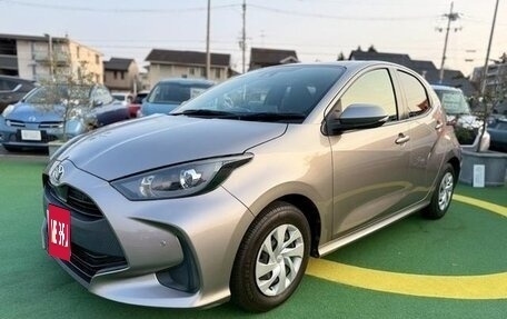 Toyota Yaris, 2021 год, 962 555 рублей, 3 фотография