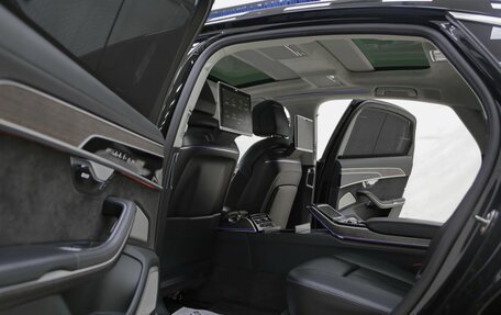 Audi A8, 2018 год, 4 899 000 рублей, 6 фотография