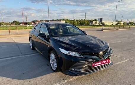Toyota Camry, 2019 год, 3 600 000 рублей, 7 фотография