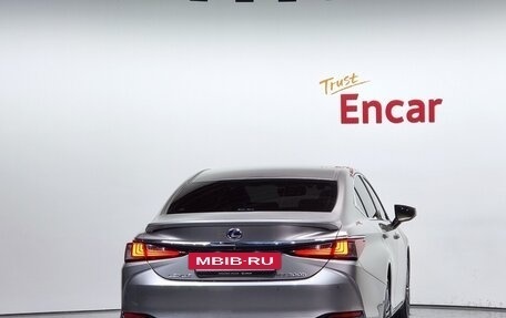 Lexus ES VII, 2022 год, 3 770 000 рублей, 4 фотография
