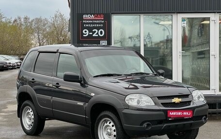 Chevrolet Niva I рестайлинг, 2018 год, 949 000 рублей, 5 фотография