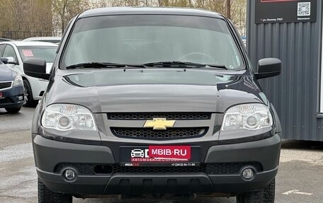 Chevrolet Niva I рестайлинг, 2018 год, 949 000 рублей, 4 фотография