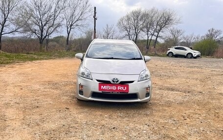 Toyota Prius, 2010 год, 730 000 рублей, 2 фотография