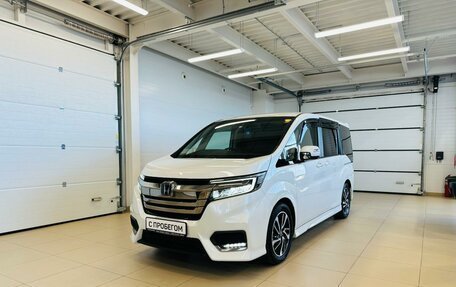 Honda Stepwgn IV, 2018 год, 2 999 900 рублей, 2 фотография