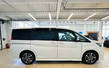 Honda Stepwgn IV, 2018 год, 2 999 900 рублей, 7 фотография