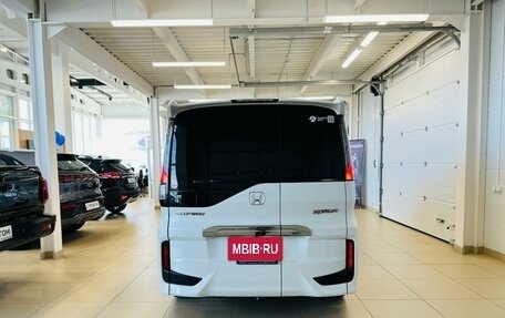 Honda Stepwgn IV, 2018 год, 2 999 900 рублей, 5 фотография