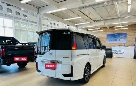 Honda Stepwgn IV, 2018 год, 2 999 900 рублей, 6 фотография