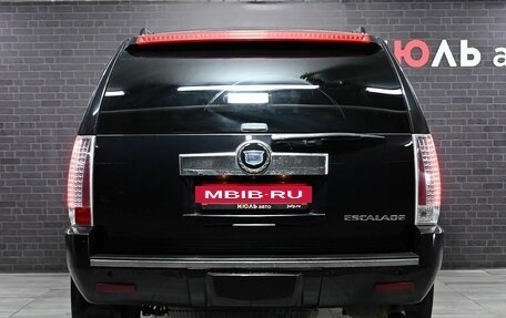 Cadillac Escalade III, 2012 год, 2 288 000 рублей, 5 фотография