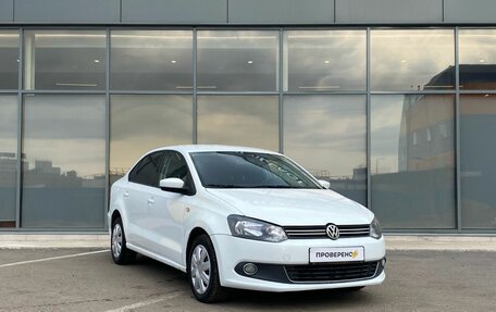 Volkswagen Polo VI (EU Market), 2014 год, 599 000 рублей, 2 фотография
