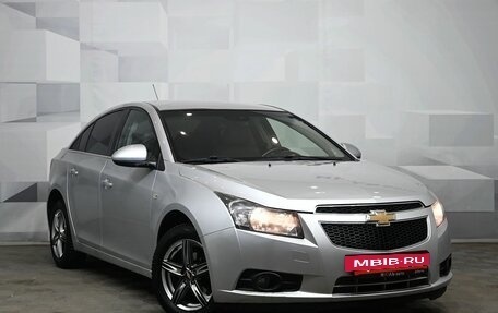 Chevrolet Cruze II, 2011 год, 830 000 рублей, 3 фотография
