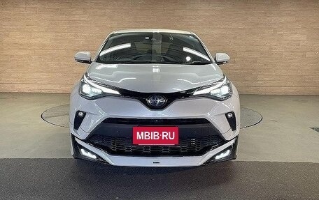 Toyota C-HR I рестайлинг, 2021 год, 1 780 000 рублей, 3 фотография