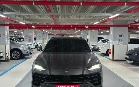 Lamborghini Urus I, 2022 год, 22 740 000 рублей, 3 фотография