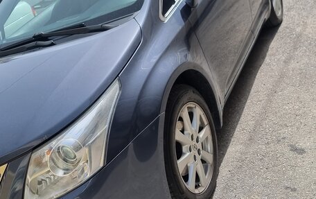 Toyota Avensis III рестайлинг, 2010 год, 850 000 рублей, 2 фотография